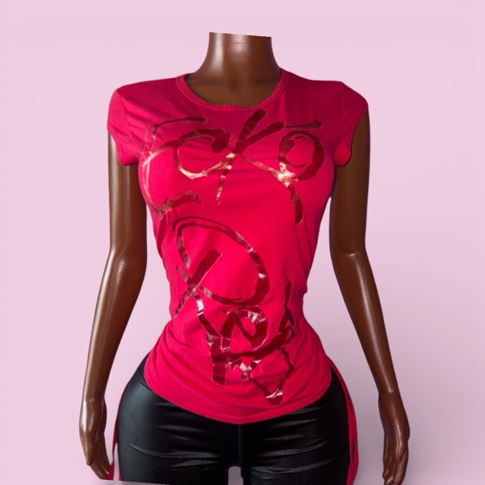 Y2K Eco Unlimited Women's Red Graphic Tee